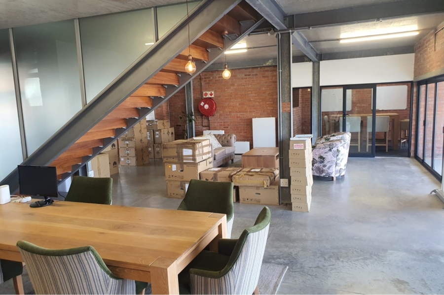 To Let commercial Property for Rent in Fairview Eastern Cape